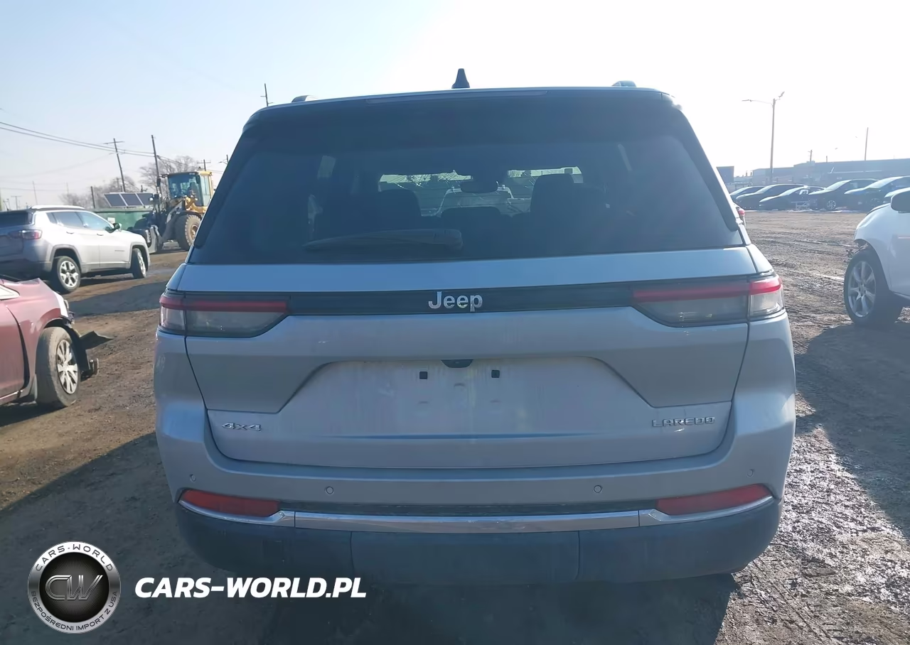 2024 Jeep Grand Cherokee Laredo X 4X4 VIN:1C4RJHAG9RC699574 - 16