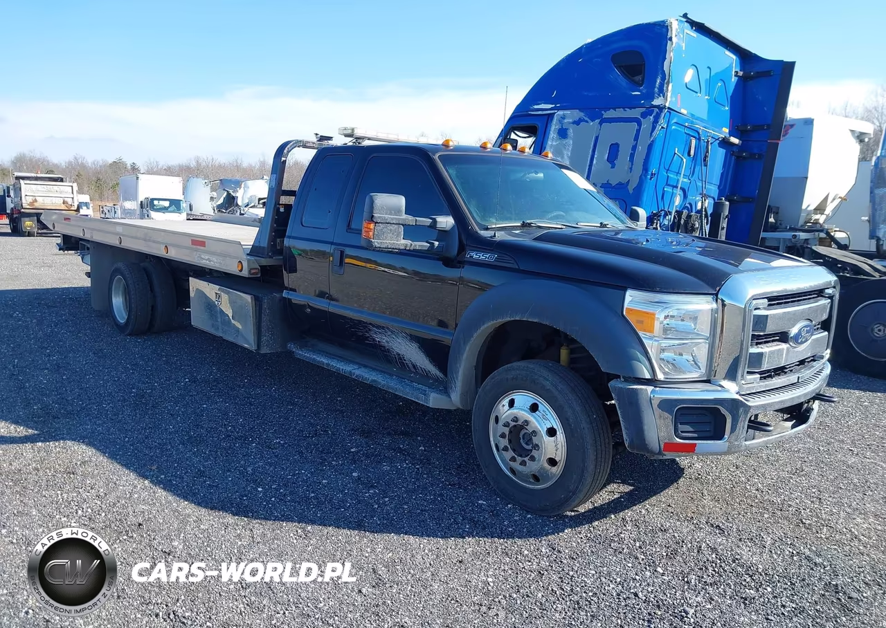 2016 Ford F-550 Chassis Xl
