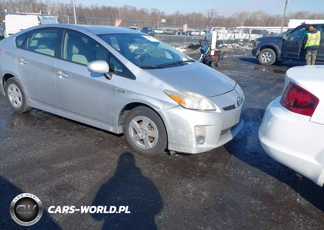 2011 Toyota Prius Three