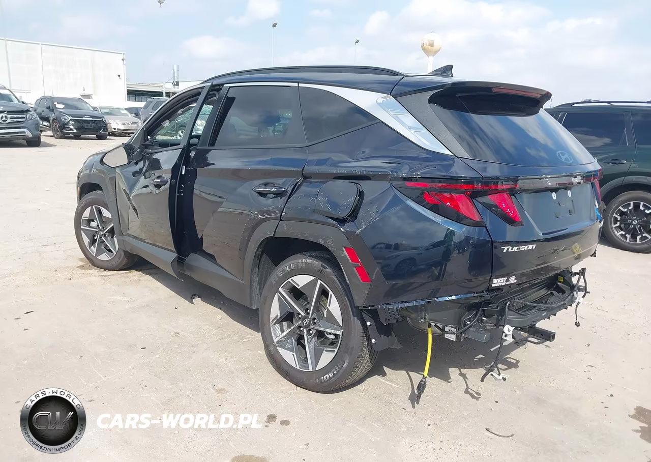 2026 Hyundai Tucson Hybrid Sel VIN:KM8JBDD18TU418694 - 3