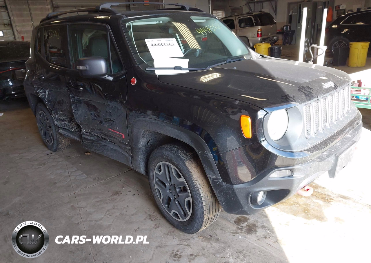 2015 Jeep Renegade Trailhawk