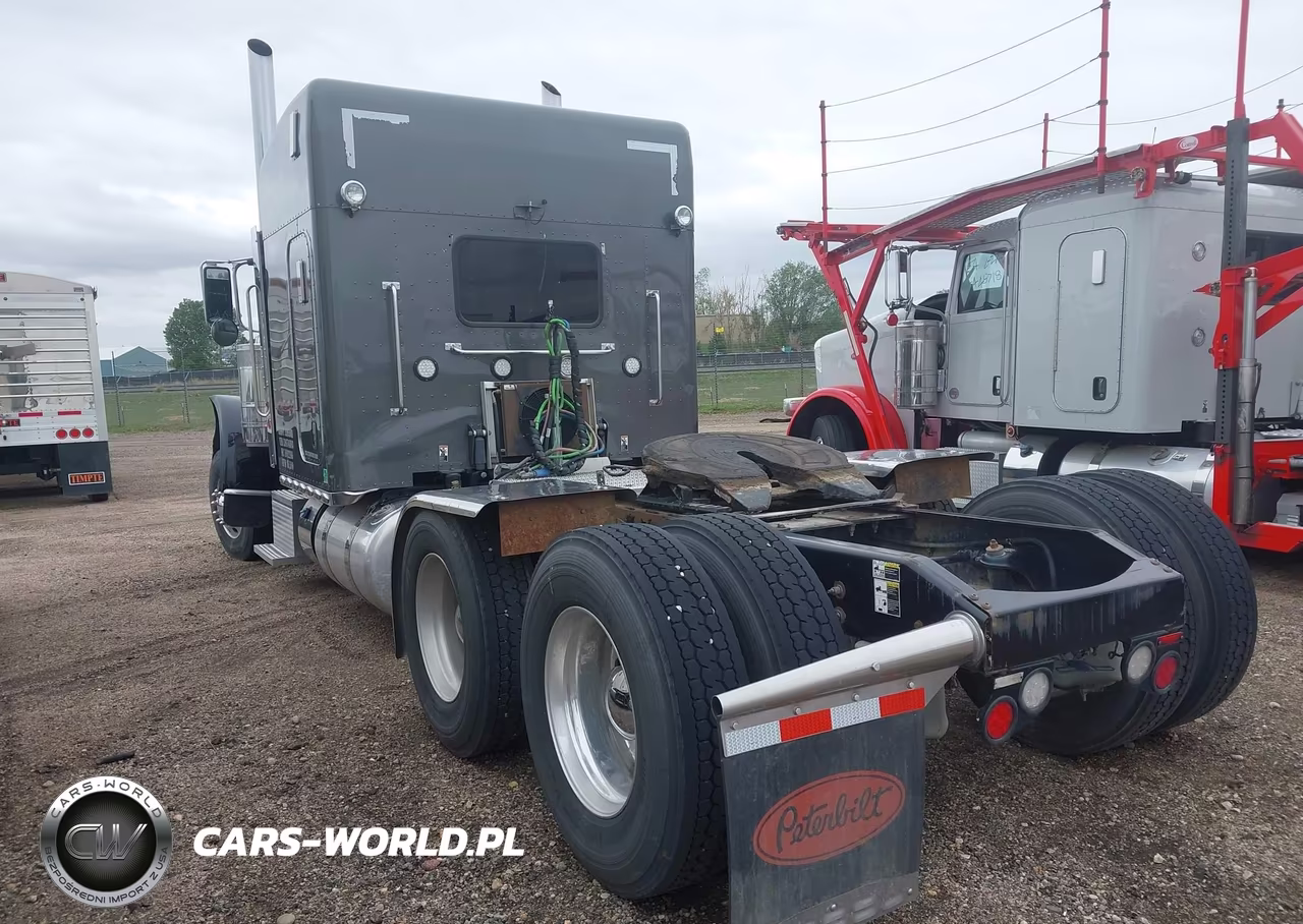 2020 Peterbilt 389 VIN:1XPXD49X0LD674803 - 3