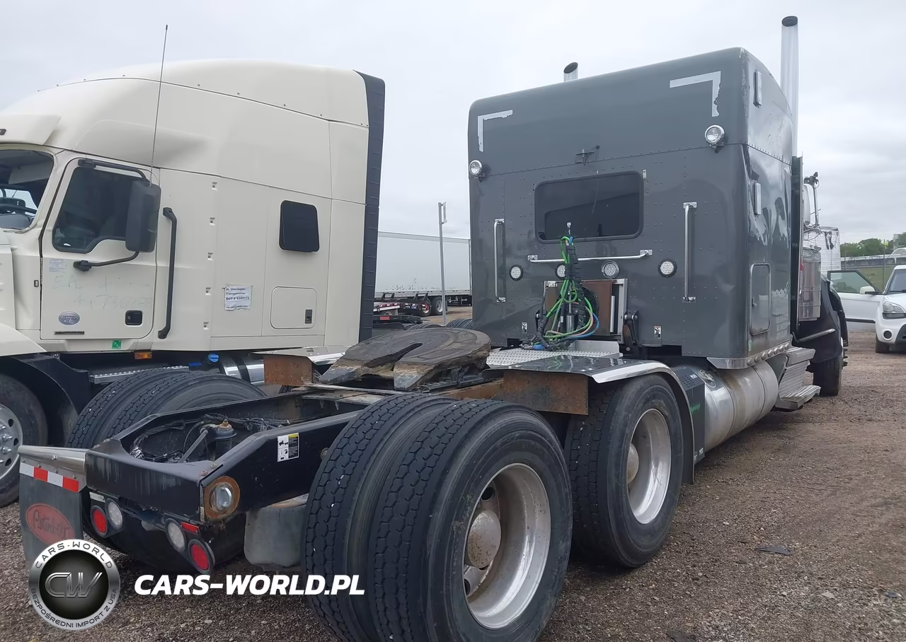 2020 Peterbilt 389 VIN:1XPXD49X0LD674803 - 4