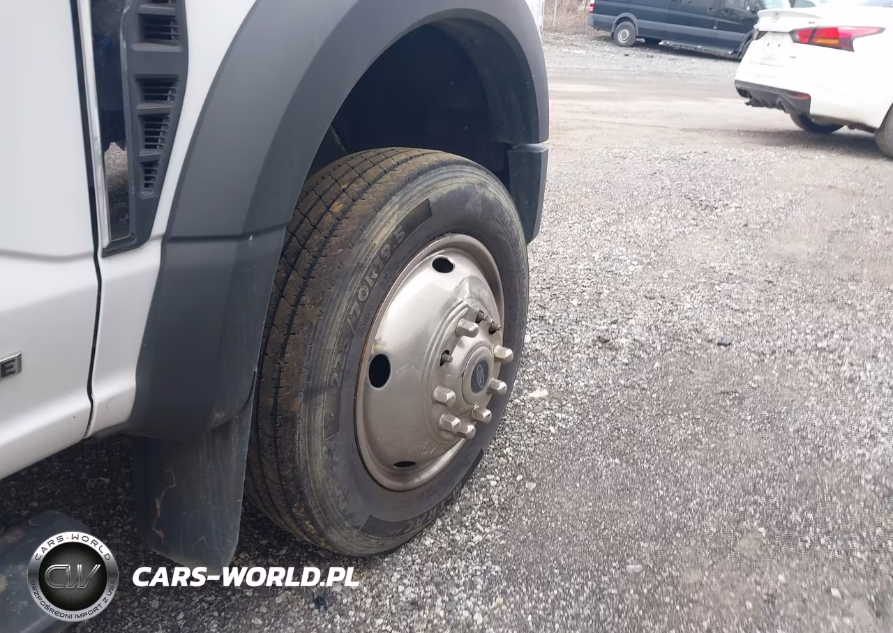 2024 Ford F-550 Chassis Xl VIN:1FD0W5HT9REC09484 - 11