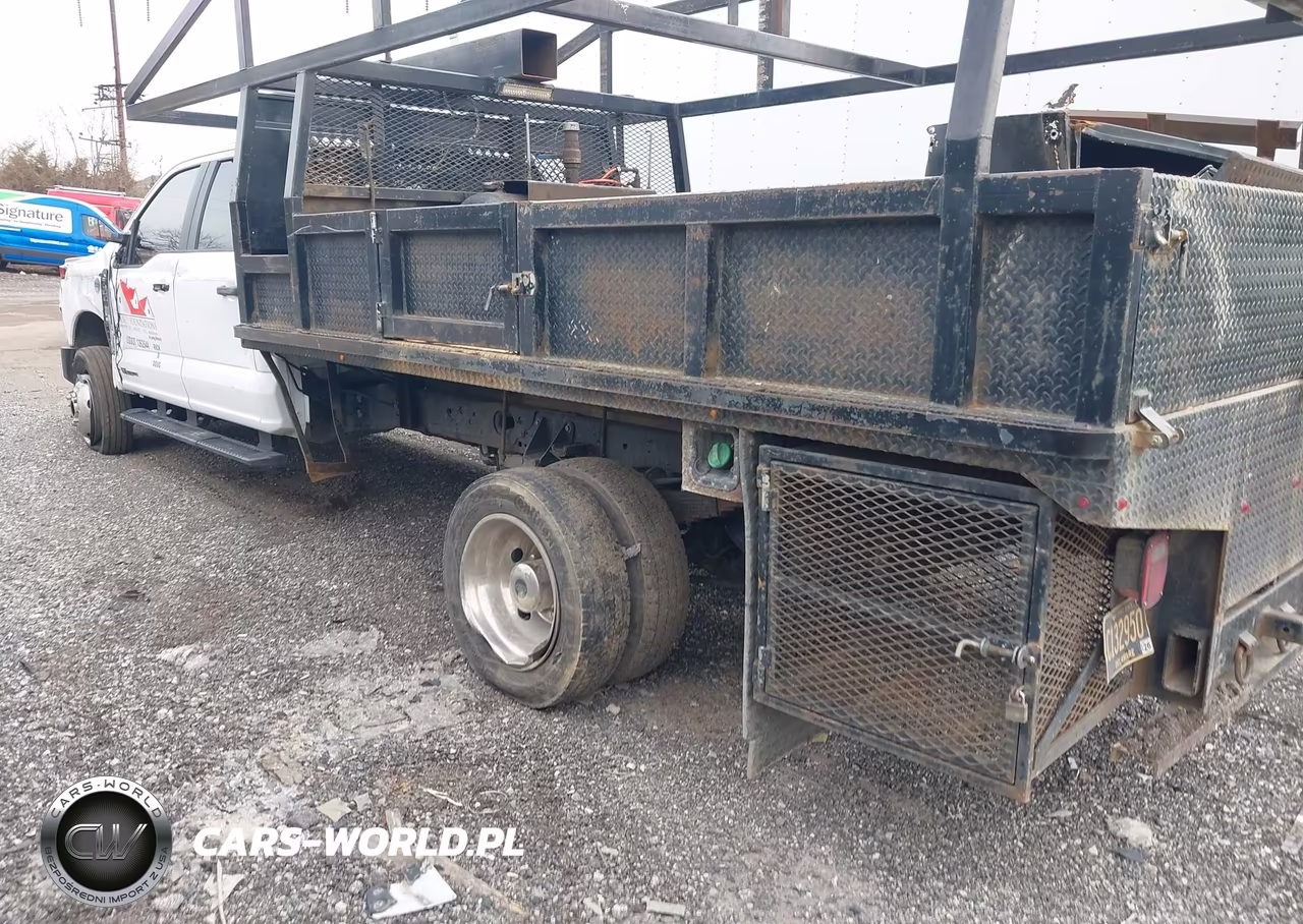2024 Ford F-550 Chassis Xl VIN:1FD0W5HT9REC09484 - 3