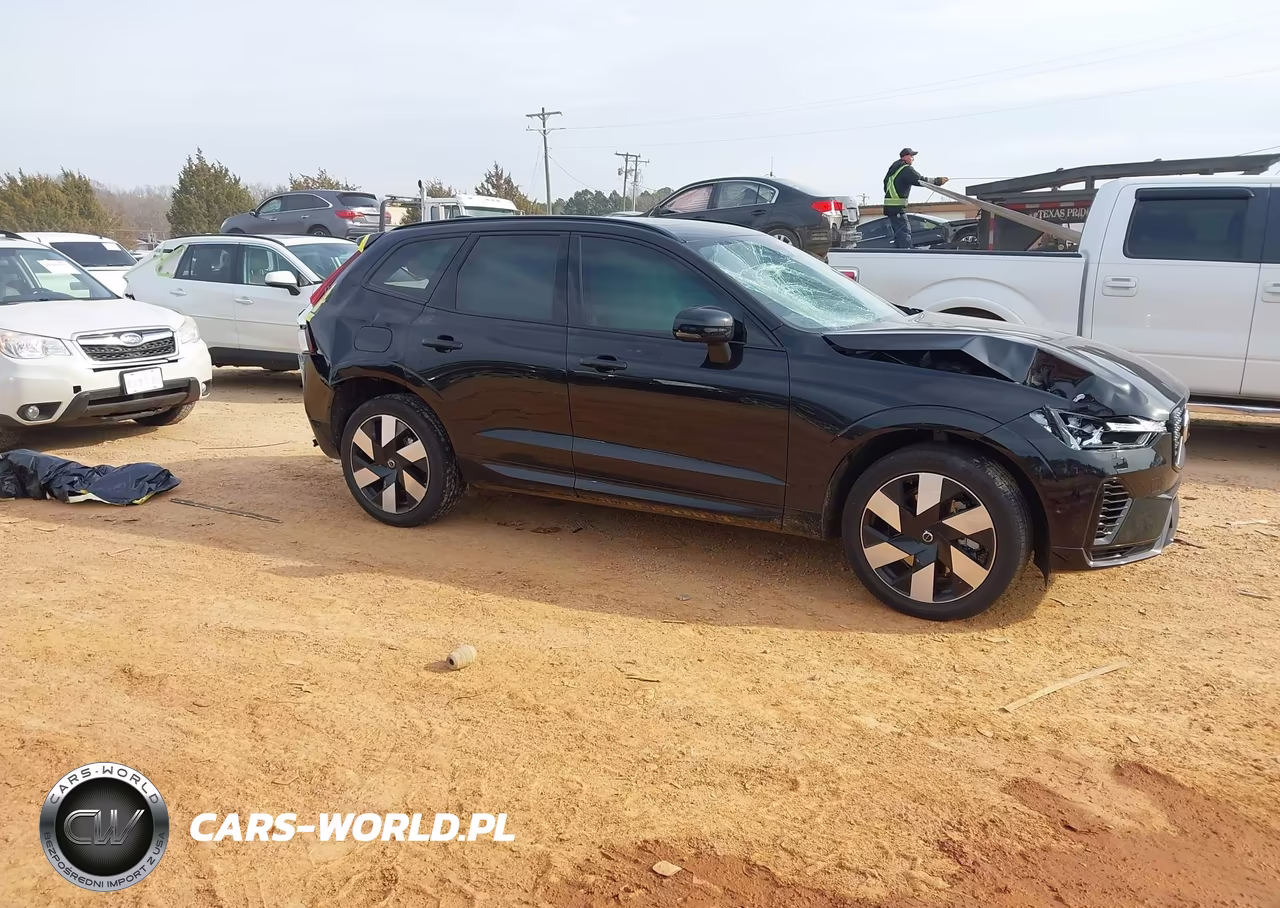 2025 Volvo Xc60 Plug-In Hybrid Plus, T8 Awd Electric-Gasoline, Dark