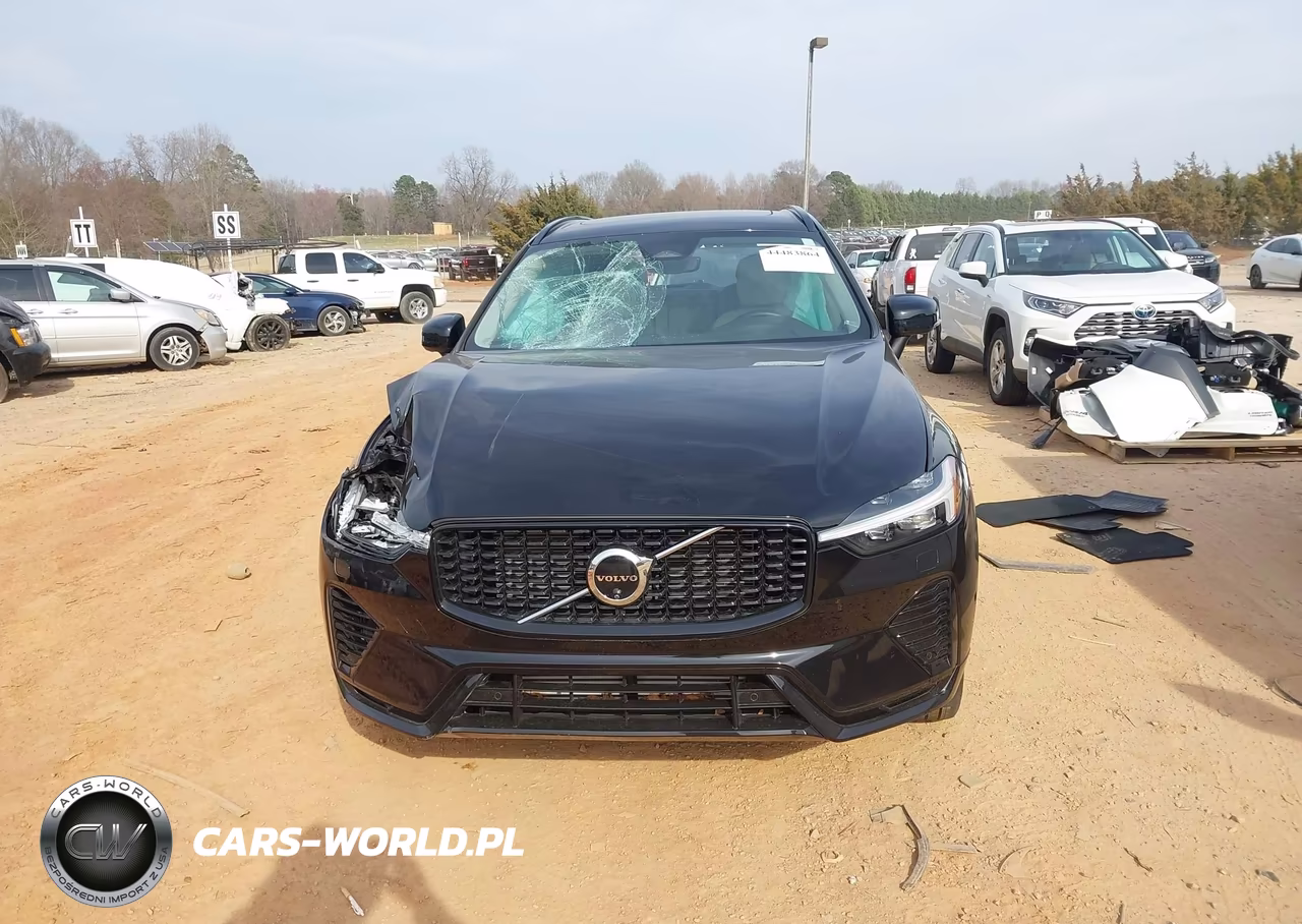 2025 Volvo Xc60 Plug-In Hybrid Plus, T8 Awd Electric-Gasoline, Dark VIN:YV4H60RC8S1029514 - 12