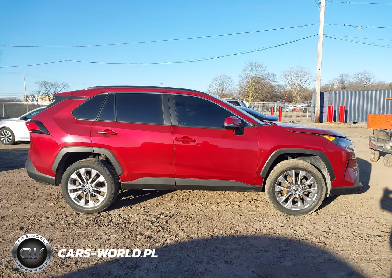 2021 Toyota Rav4 Xle Premium VIN:2T3A1RFV4MW241778 - 13