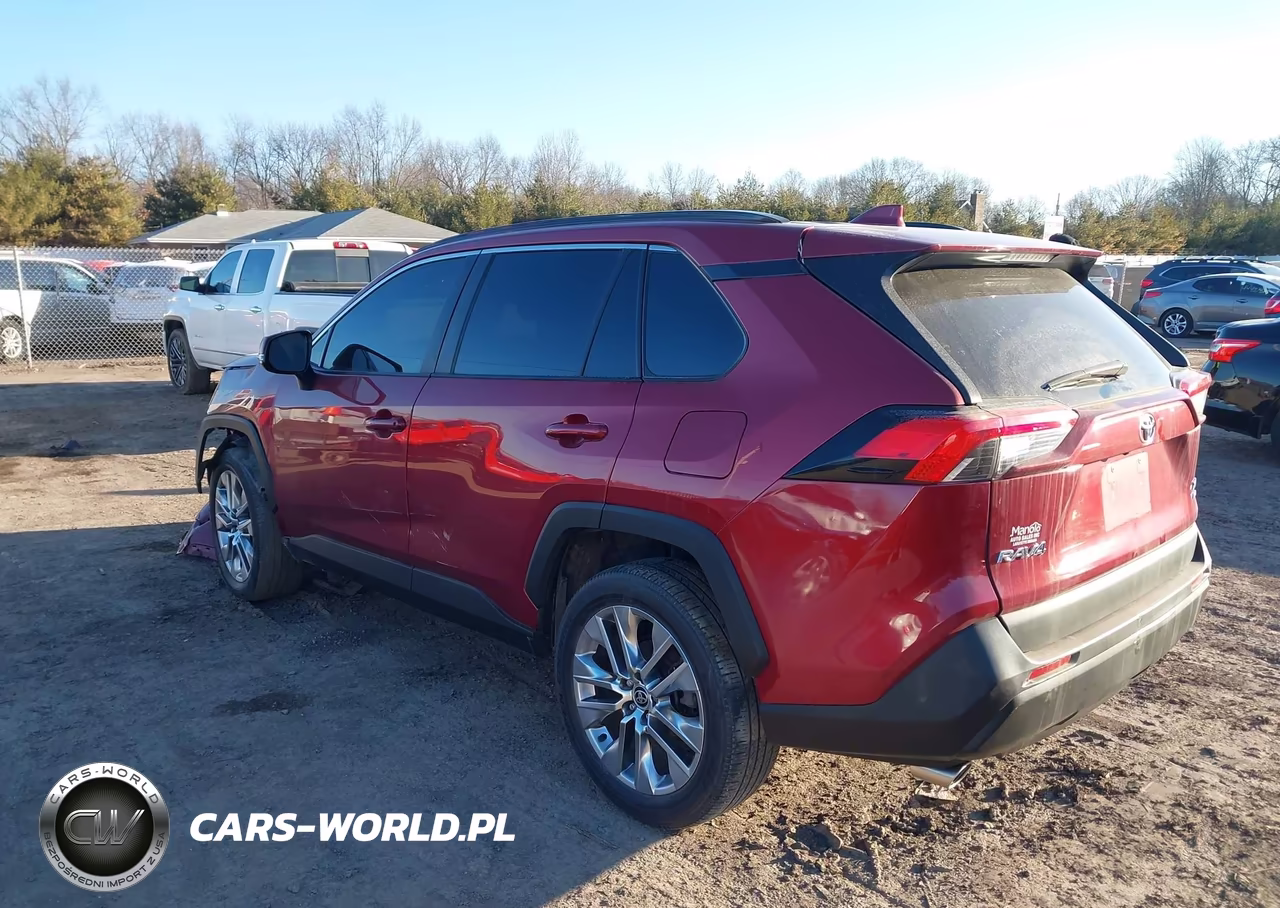2021 Toyota Rav4 Xle Premium VIN:2T3A1RFV4MW241778 - 3