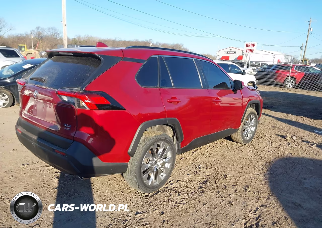 2021 Toyota Rav4 Xle Premium VIN:2T3A1RFV4MW241778 - 4