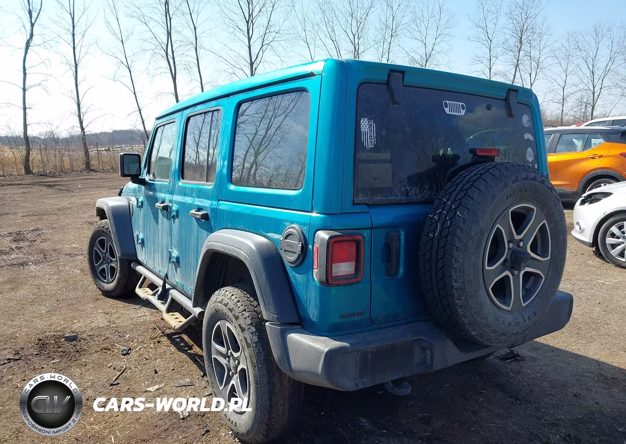 2020 Jeep Wrangler Unlimited Sport S 4X4 VIN:1C4HJXDN3LW337486 - 3