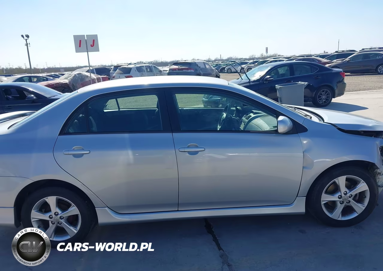 2013 Toyota Corolla S VIN:2T1BU4EE5DC963786 - 13