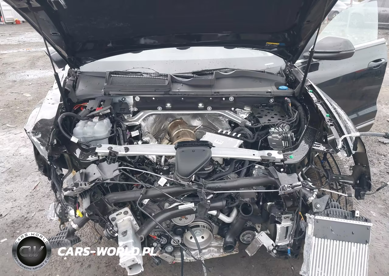 2025 Audi Q8 Premium Plus 55 Tfsi Quattro VIN:WA1BVBF19SD008030 - 10