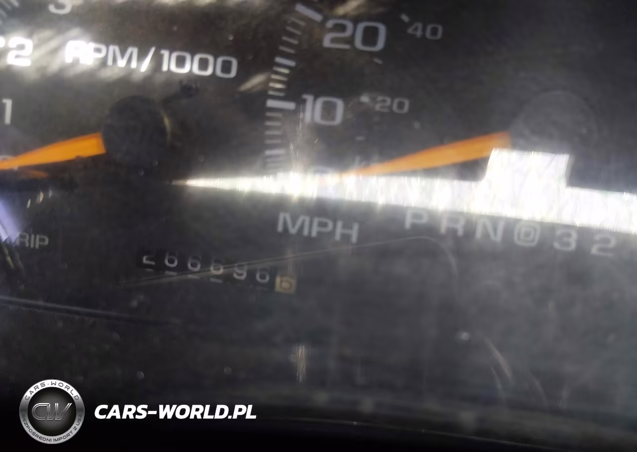1997 Chevrolet Tahoe VIN:3GNEK18R4VG149594 - 7