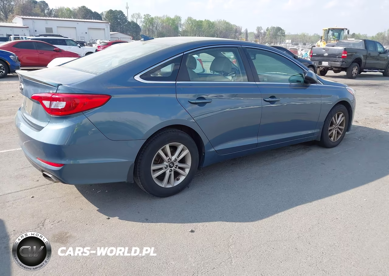 2016 Hyundai Sonata Se VIN:5NPE24AF1GH305014 - 4