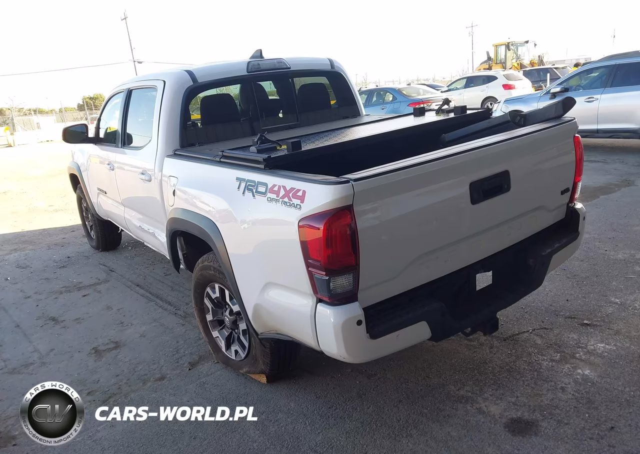 2019 Toyota Tacoma Trd Off Road VIN:3TMCZ5AN5KM210748 - 3