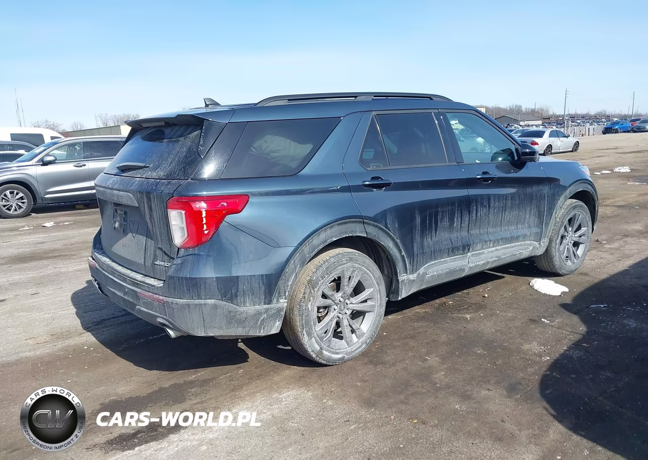 2024 Ford Explorer Xlt VIN:1FMSK8DH7RGA01518 - 4