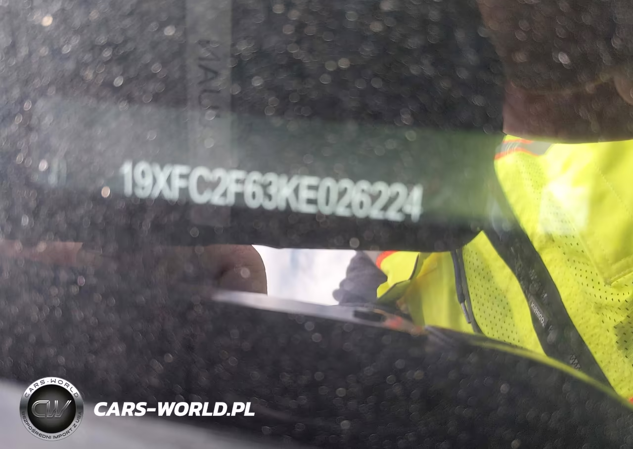 2019 Honda Civic Lx VIN:19XFC2F63KE026224 - 18