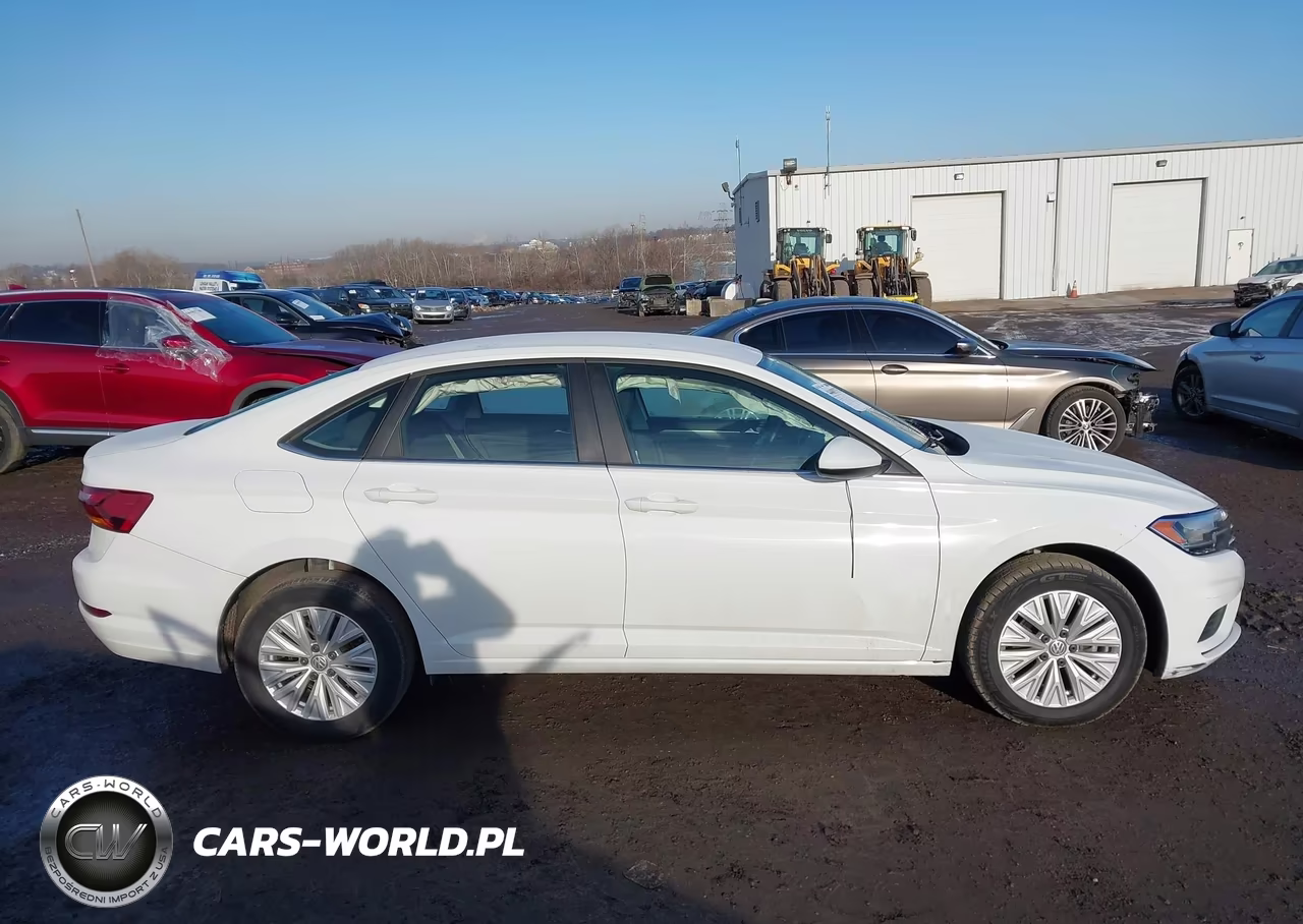 2019 Volkswagen Jetta VIN:3VWCB7BUXKM203197 - 13