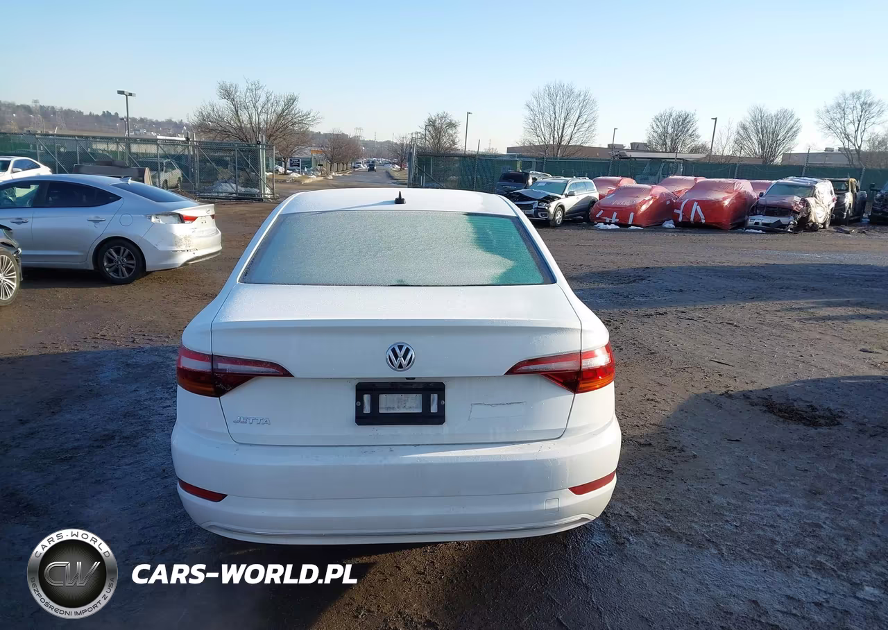 2019 Volkswagen Jetta VIN:3VWCB7BUXKM203197 - 16
