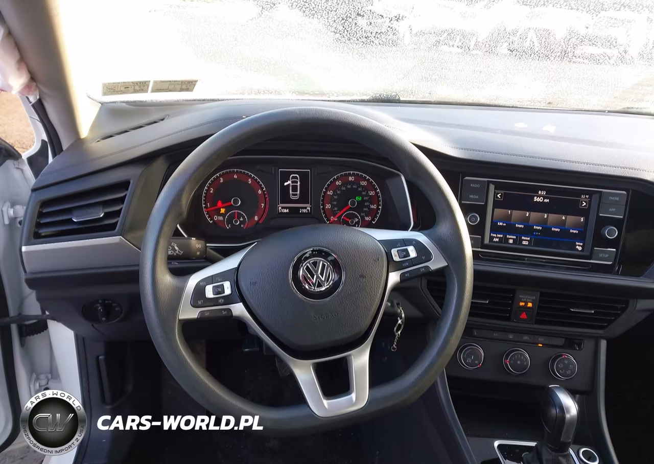 2019 Volkswagen Jetta VIN:3VWCB7BUXKM203197 - 19
