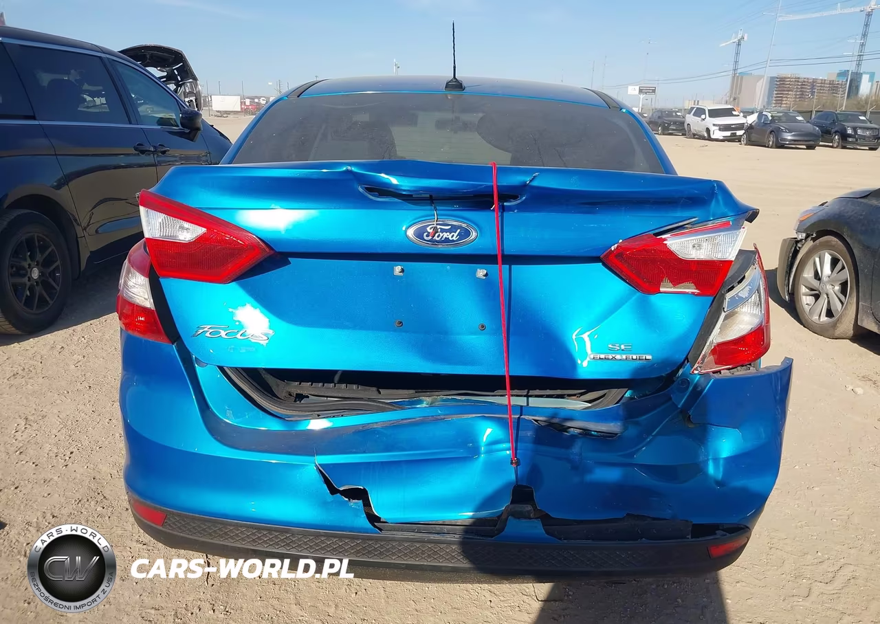 2014 Ford Focus Se VIN:1FADP3F24EL117552 - 16