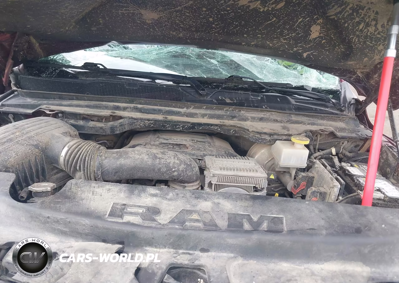 2022 Ram 1500 Laramie 4X4 6'4 Box VIN:1C6SRFRTXNN191345 - 10