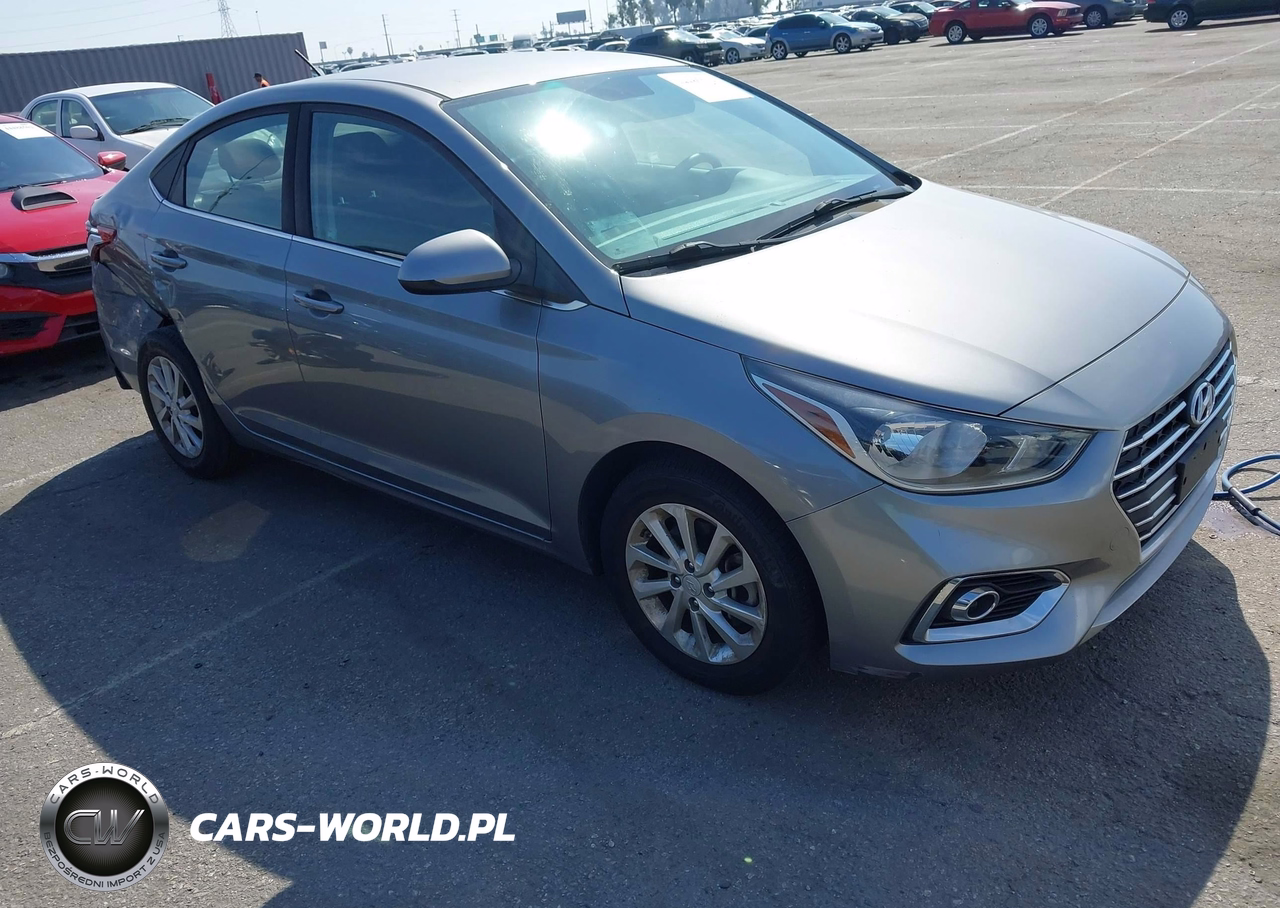 2021 Hyundai Accent Sel