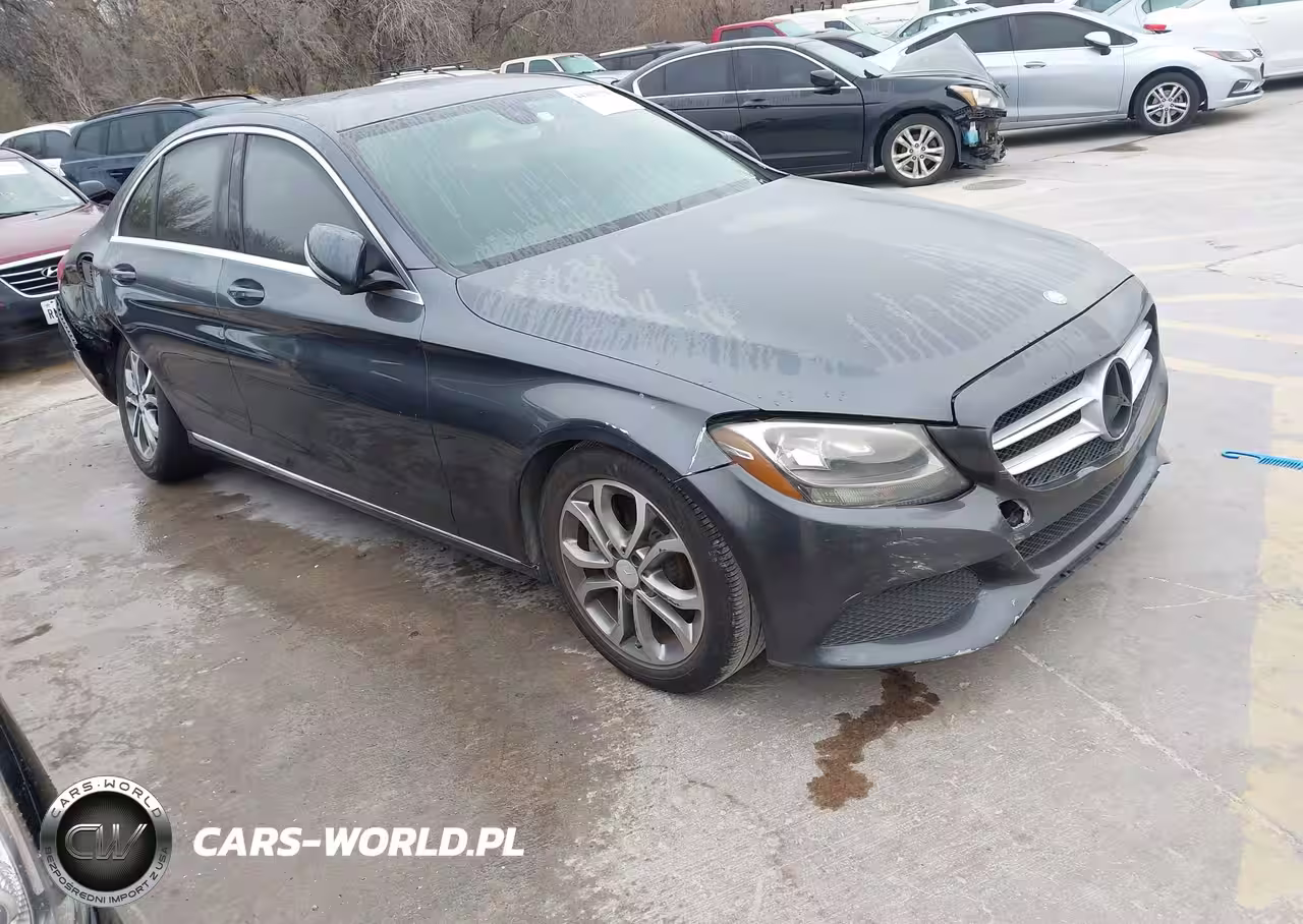 2015 Mercedes-Benz C 300