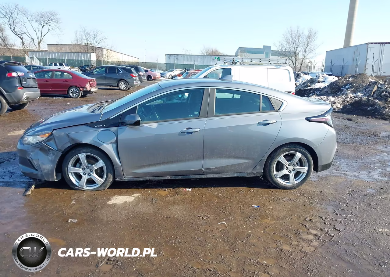 2018 Chevrolet Volt Lt VIN:1G1RA6S51JU115936 - 13