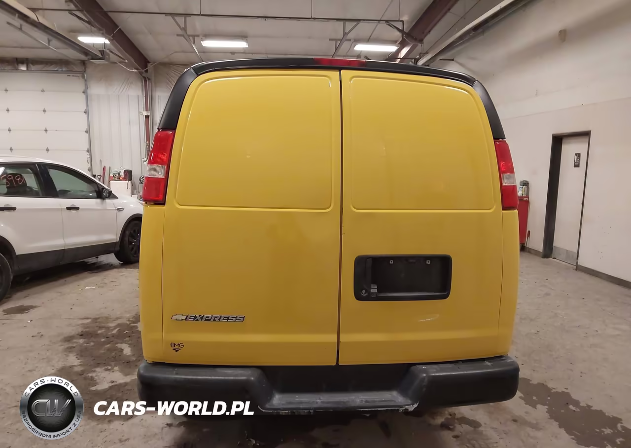 2019 Chevrolet Express 2500 Work Van VIN:1GCWGAFP2K1338738 - 16