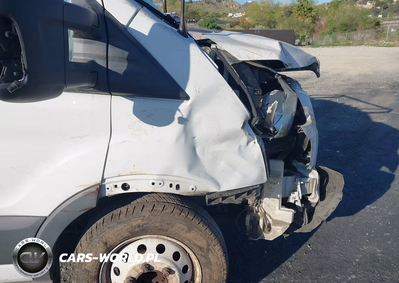 2015 Ford Transit-350 Cab VIN:1FDRS6ZV9FKA46020 - 17