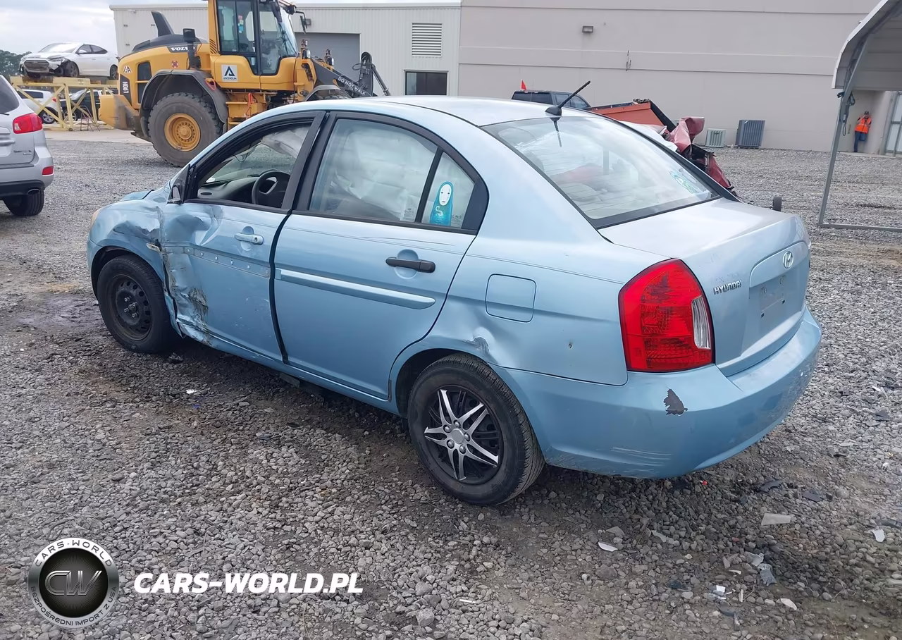 2007 Hyundai Accent Gls VIN:KMHCN46C37U088077 - 3