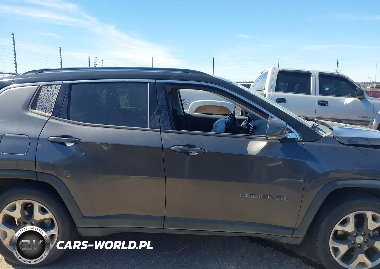 2018 Jeep Compass Limited 4X4 VIN:3C4NJDCB9JT354529 - 14
