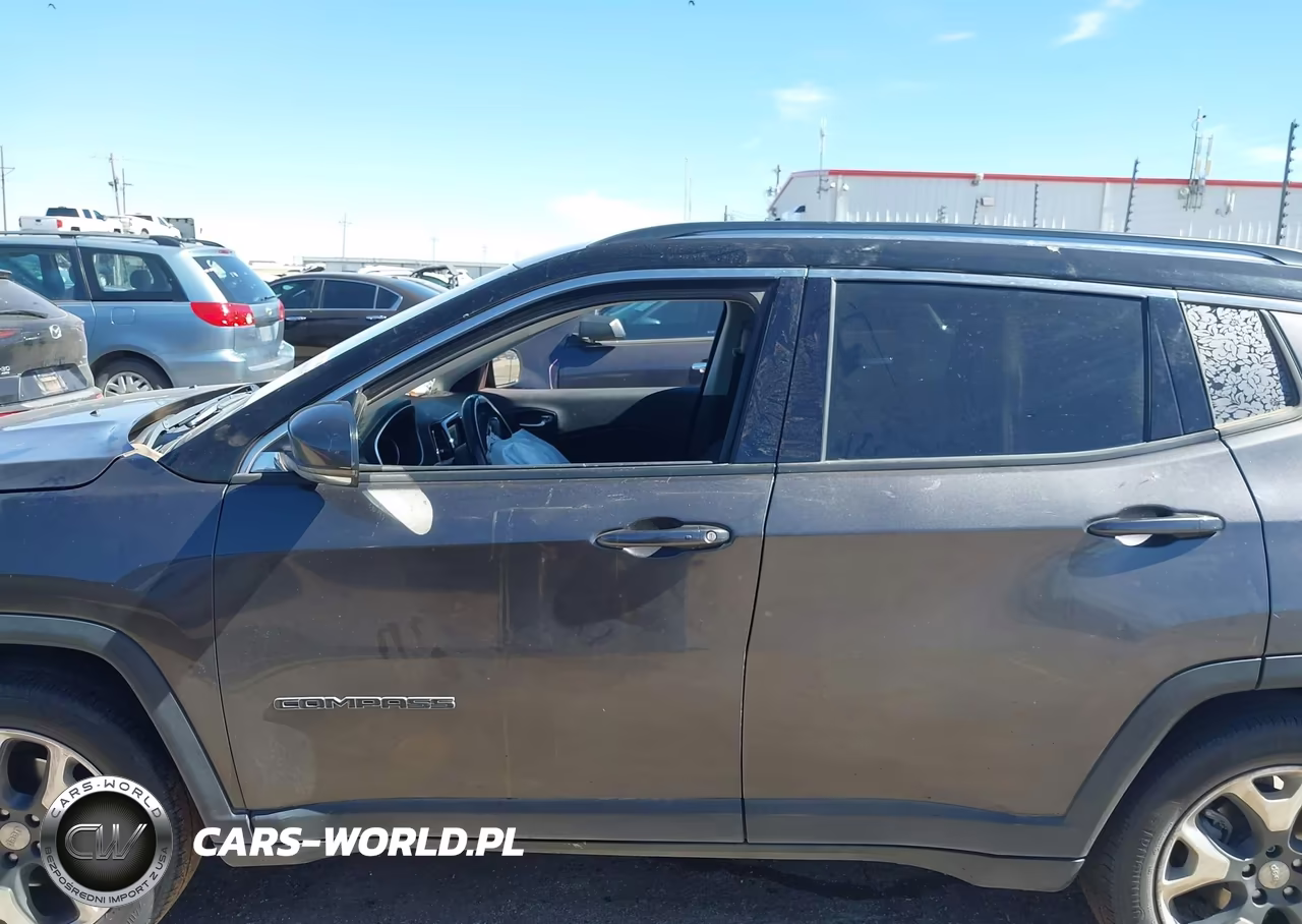 2018 Jeep Compass Limited 4X4 VIN:3C4NJDCB9JT354529 - 15