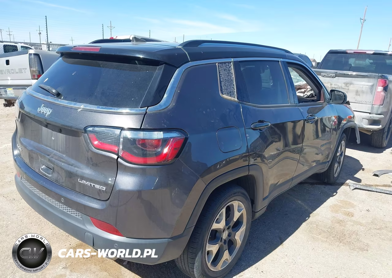 2018 Jeep Compass Limited 4X4 VIN:3C4NJDCB9JT354529 - 4