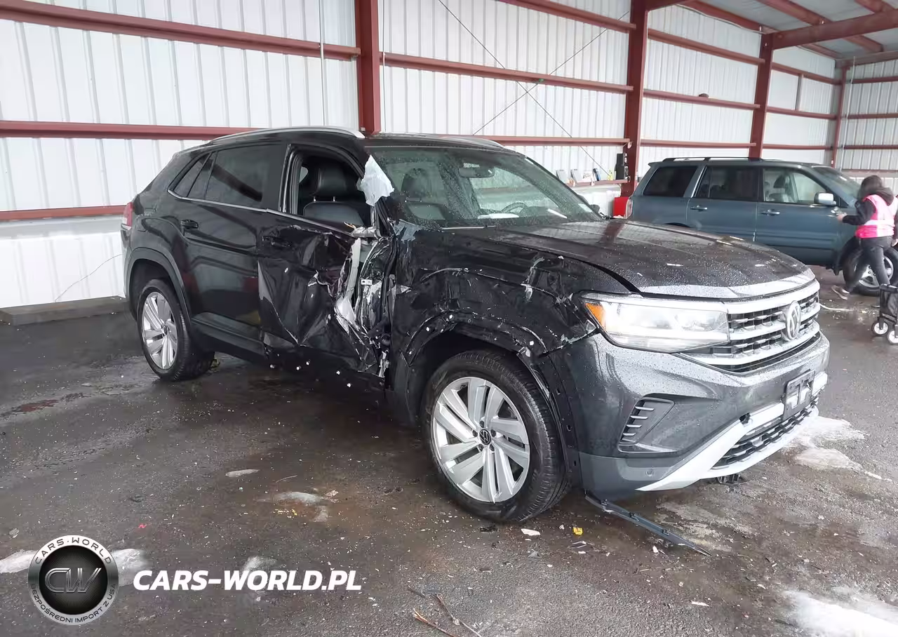 2020 Volkswagen Atlas Cross Sport 3.6L V6 Se W-Technology-3.6L V6 Se W-Technology R-Line