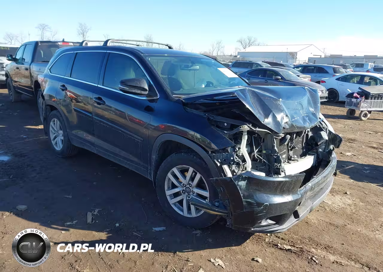 2016 Toyota Highlander Le V6