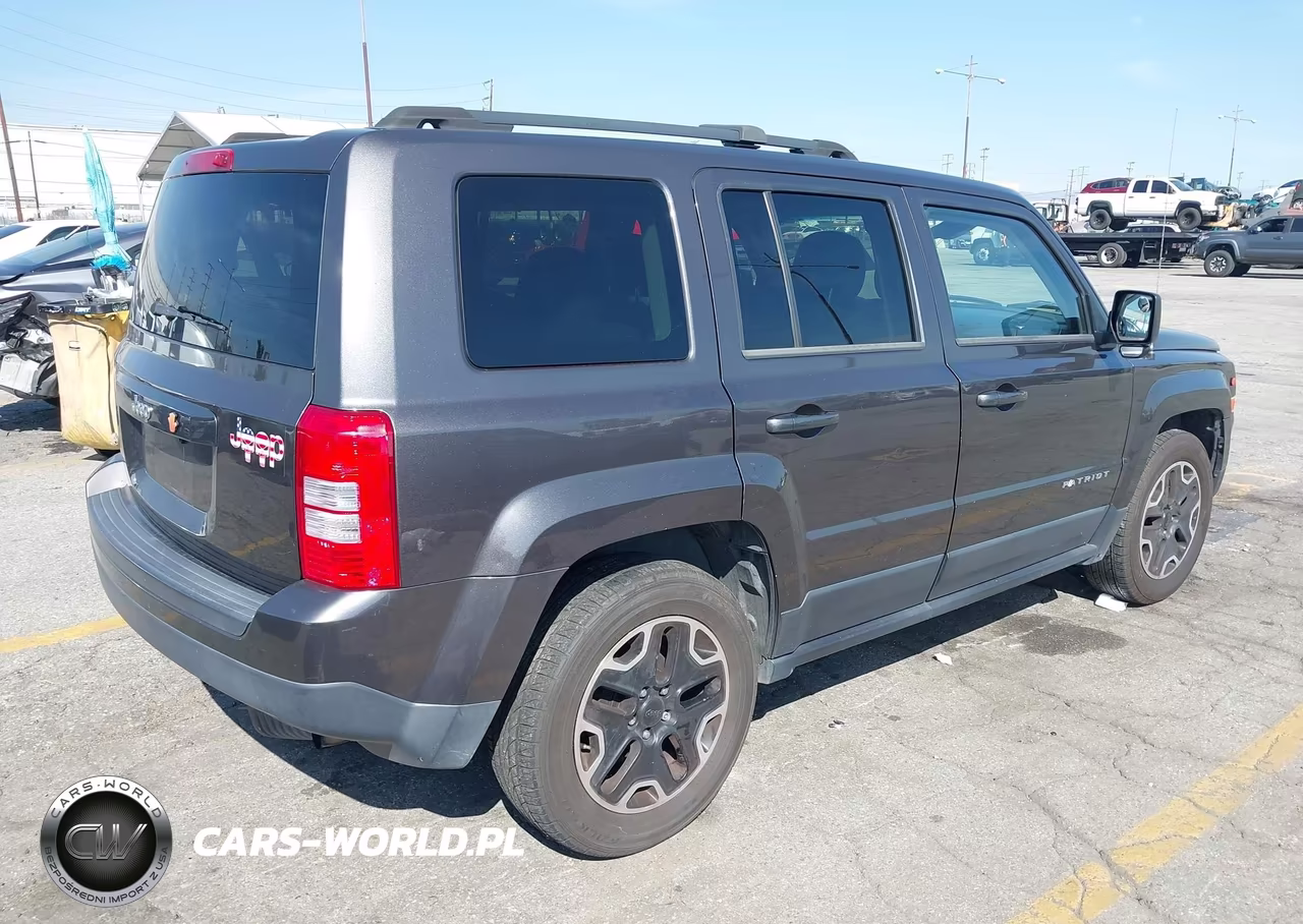 2015 Jeep Patriot Sport VIN:1C4NJPBA6FD219077 - 4