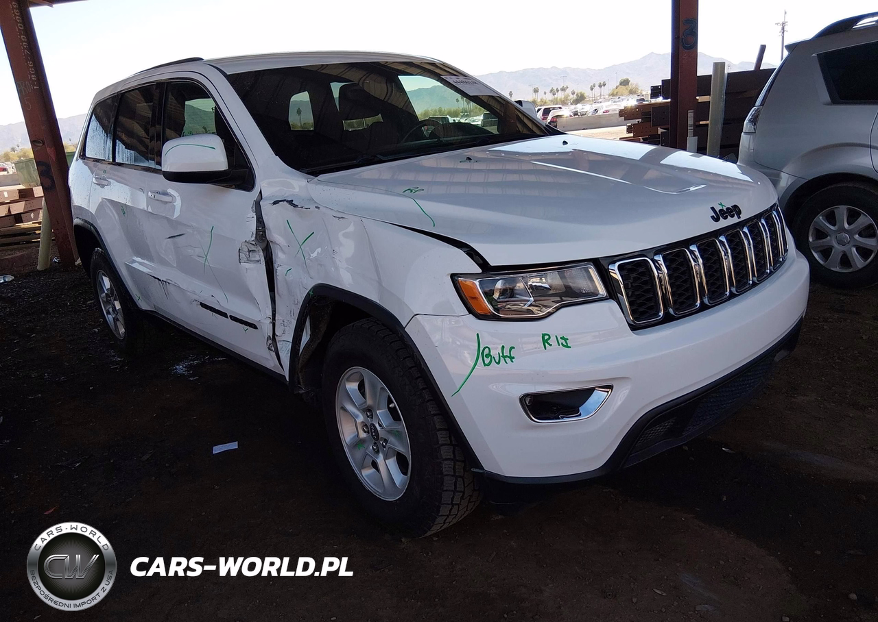 2017 Jeep Grand Cherokee Laredo 4X2