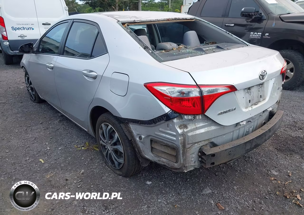 2014 Toyota Corolla Le-Le Plus-Le Premium VIN:5YFBURHE5EP023904 - 3