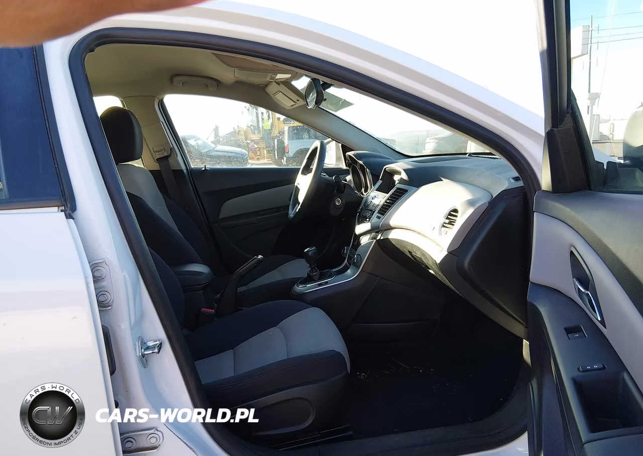 2016 Chevrolet Cruze Limited L Manual VIN:1G1PA5SH5G7176757 - 5
