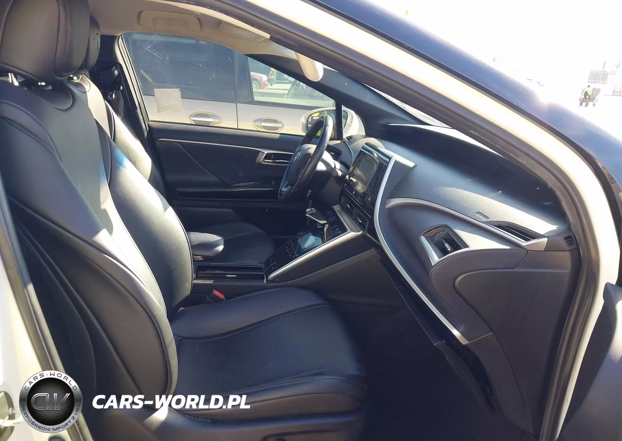 2017 Toyota Mirai VIN:JTDBVRBD8HA001692 - 5
