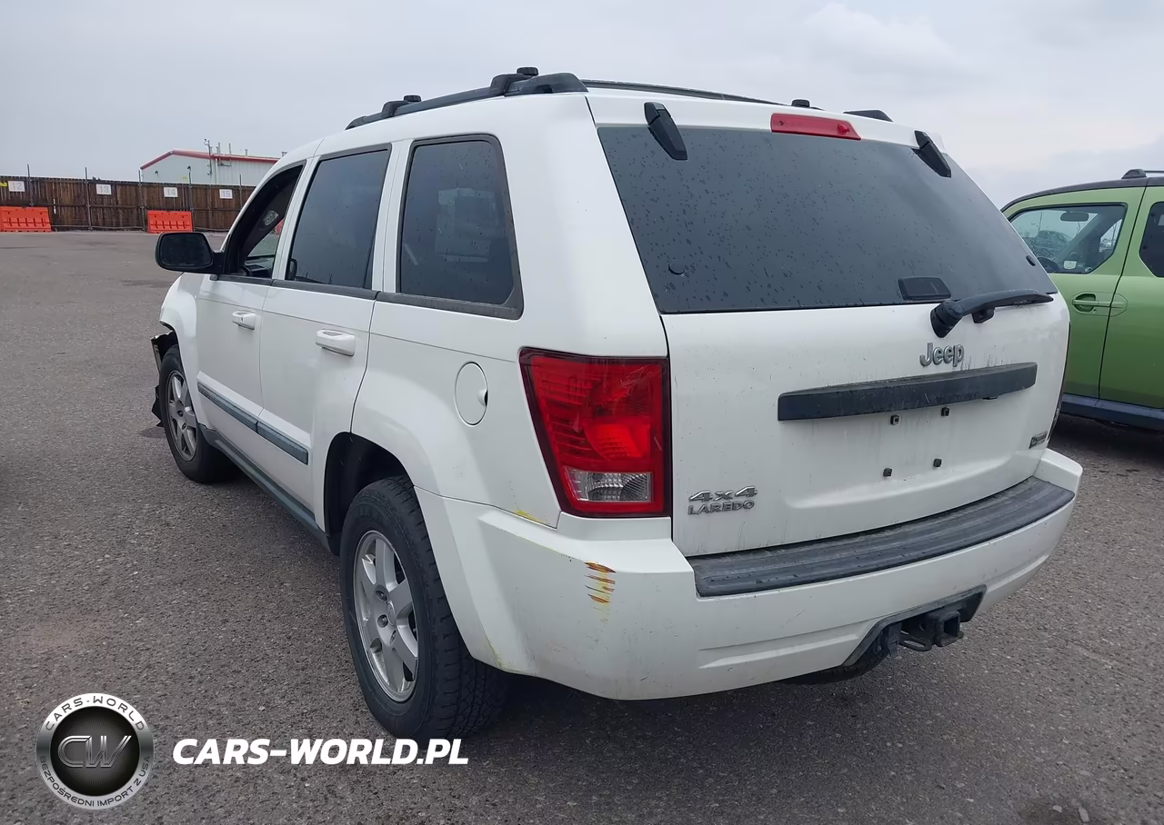 2008 Jeep Grand Cherokee Laredo VIN:1J8HR48N98C237539 - 3