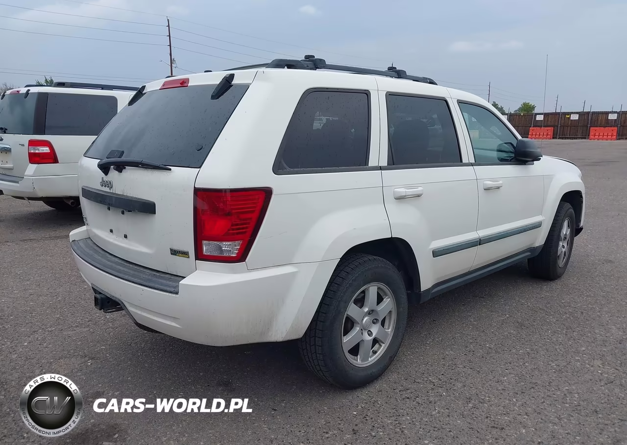 2008 Jeep Grand Cherokee Laredo VIN:1J8HR48N98C237539 - 4