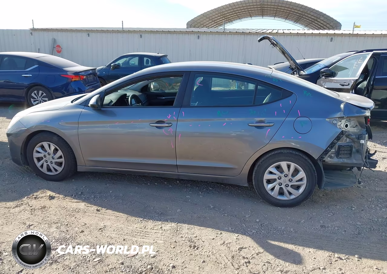 2019 Hyundai Elantra Se VIN:5NPD74LF5KH406169 - 15