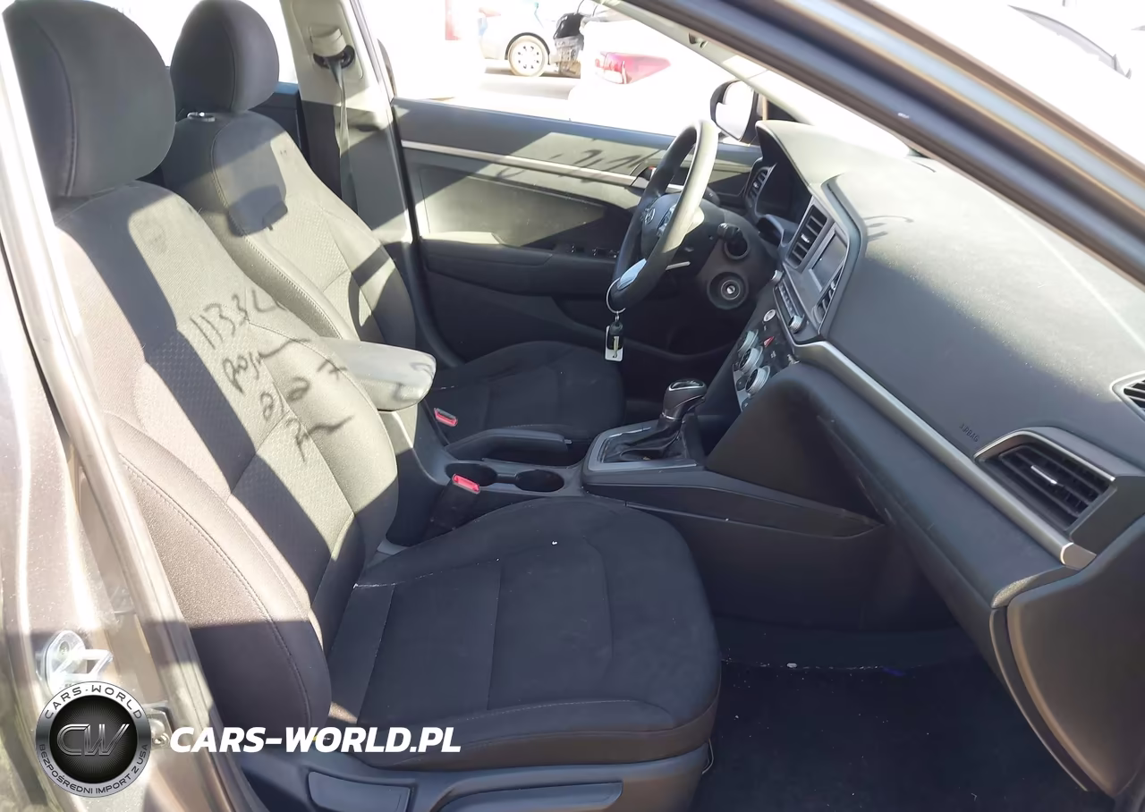 2019 Hyundai Elantra Se VIN:5NPD74LF5KH406169 - 5