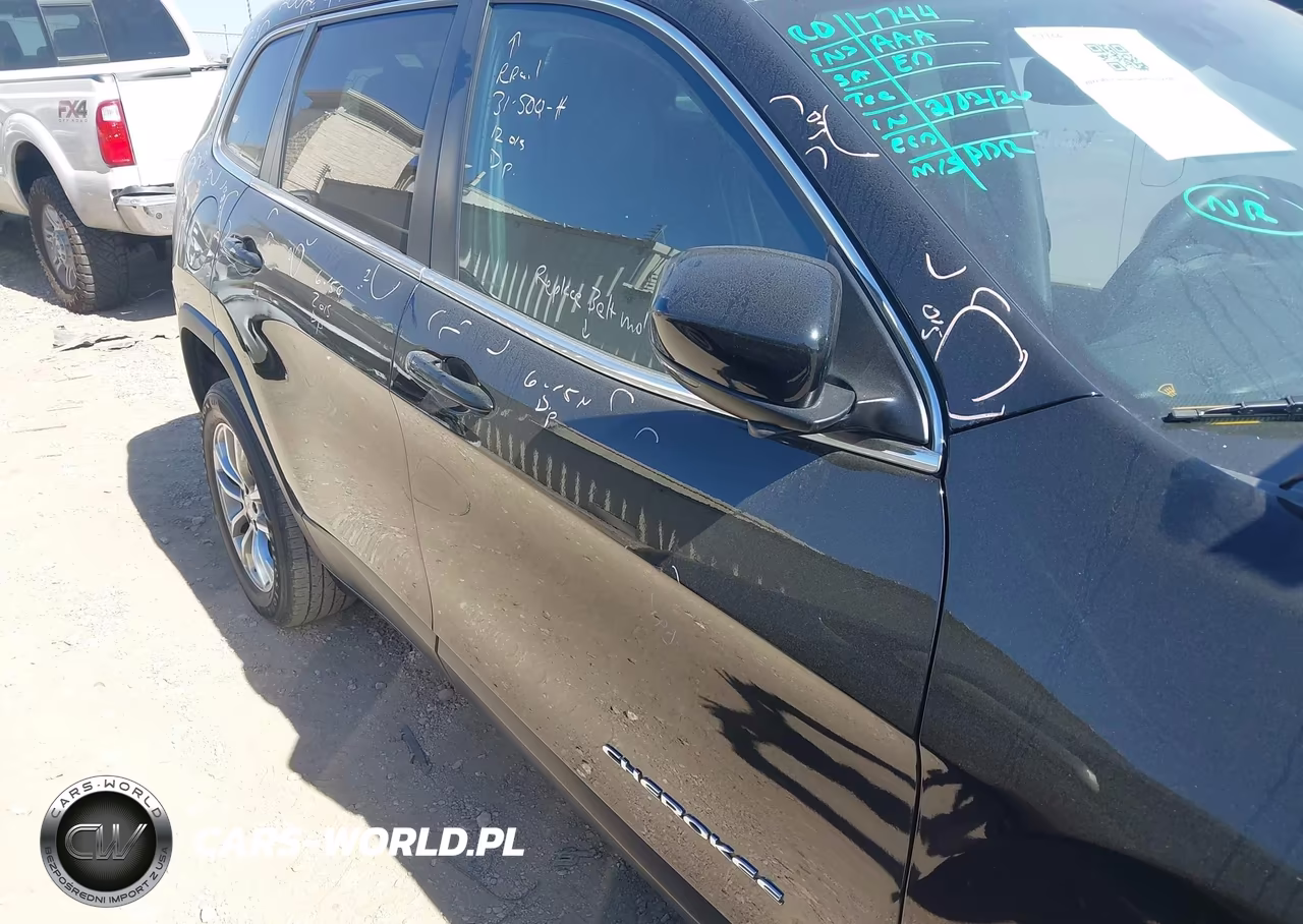 2022 Jeep Cherokee Latitude Lux Fwd VIN:1C4PJLMX6ND521311 - 6