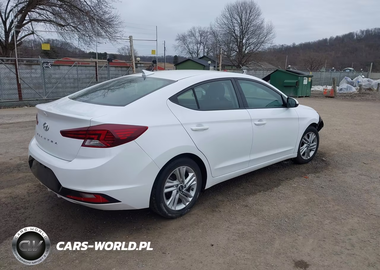 2020 Hyundai Elantra Sel VIN:5NPD84LF7LH628517 - 4