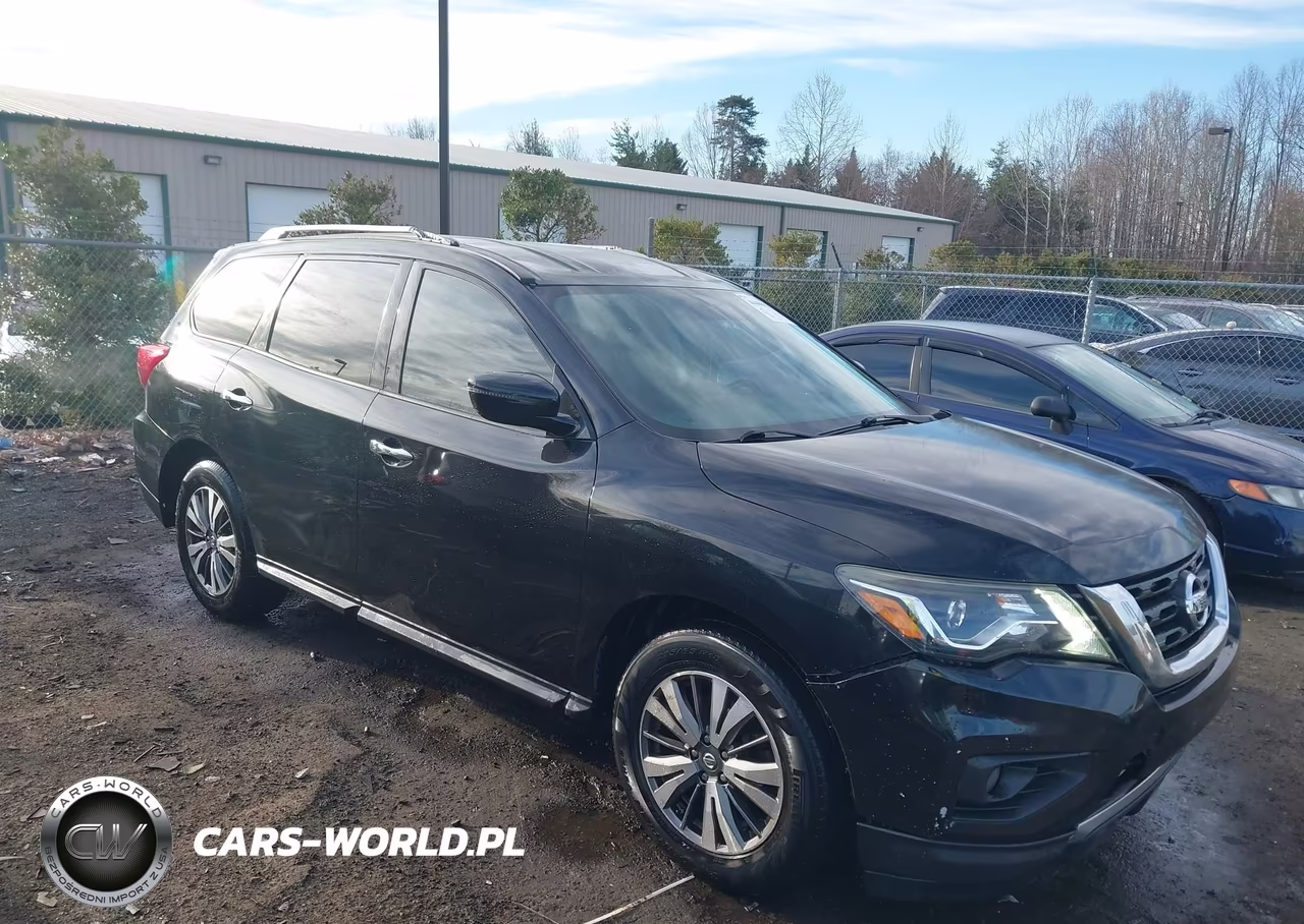 2017 Nissan Pathfinder Sv – zdjęcie 1 z 17